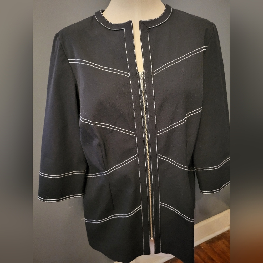 Black jacket by Ming Wang size small.